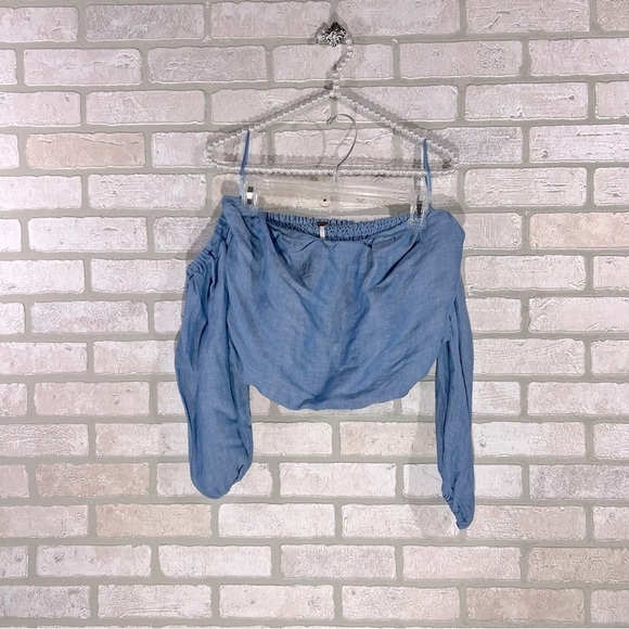 Free People In The Limelight Off The Shoulder Chambray Cropped Top Size XS - Picture 4 of 11